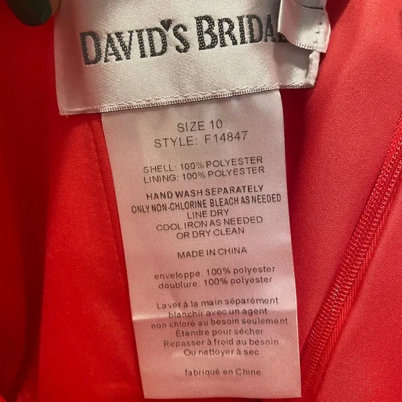 David’s Bridal bridesmaid dress - Picture 3 of 4